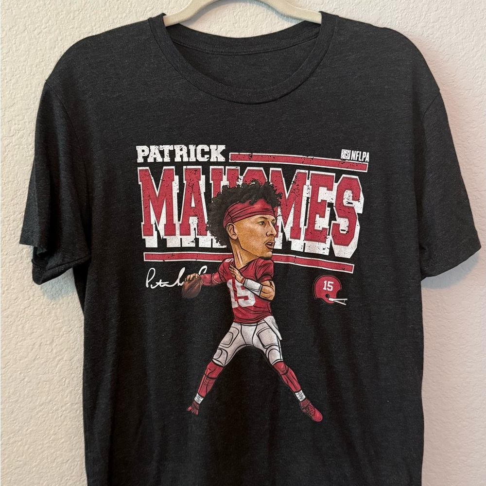 Patrick Mahomes Graphic T-Shirt Large